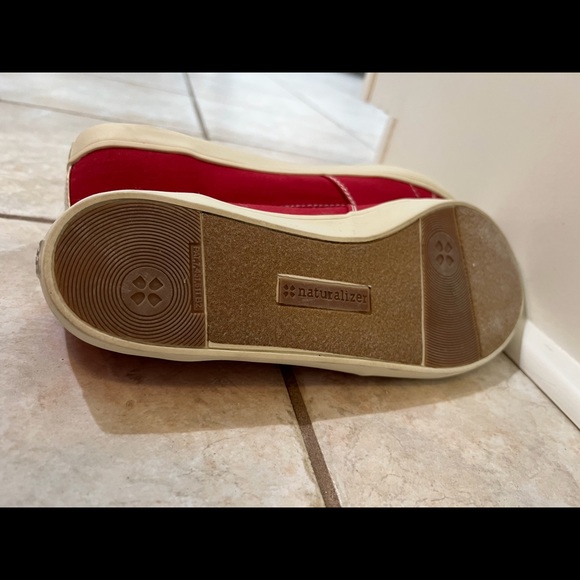 NWOT Naturalizer N5 Comfort Red Shoes - sz 9W - Picture 5 of 8